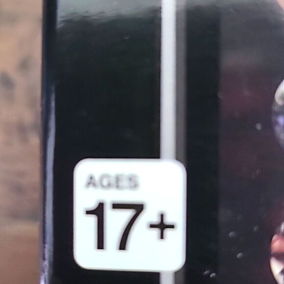 Who Killed Mia? A Murder Mystery Game - Picture 4 of 10